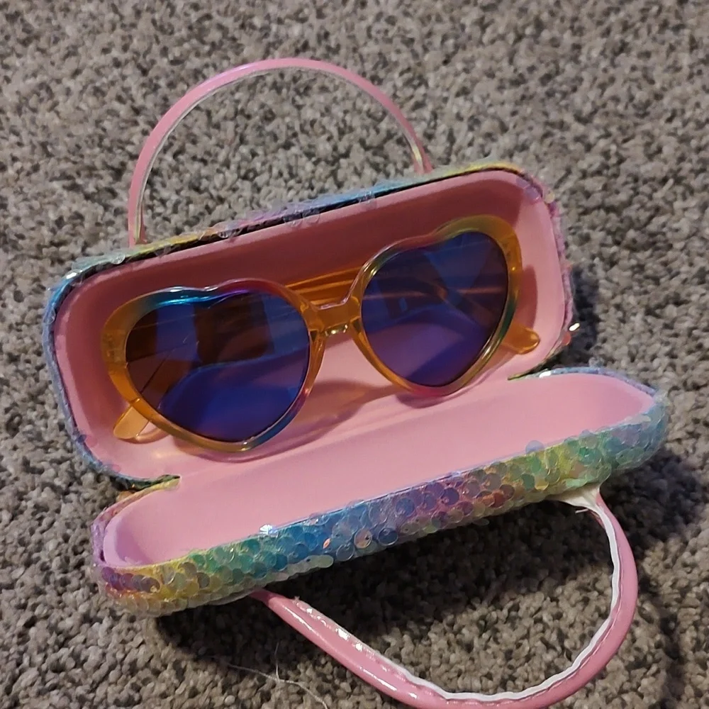 Girls Sequin Sunglasses and Case